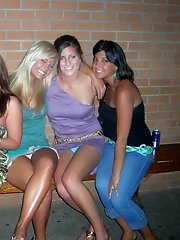 12 pictures - Sweet babes never mind getting their upskirt shot