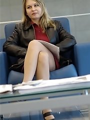 5 pictures - Upskirt sniper gallery