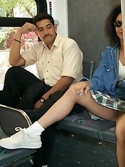 5 pictures - Upskirt hunter gallery