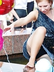 12 pictures - Awesome view up skirts of cute girls