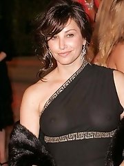 8 pictures - celebrity upskirt ass photos