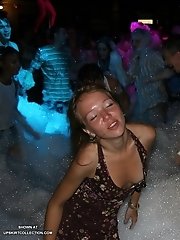 12 pictures - Bosomy chicks boast their tits and show upblouse