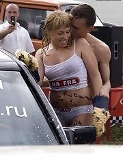 15 pictures - Enjoy hard nipples sticking under girls' wet bikinis