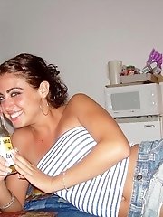 12 pictures - Accidental upskirts in private photos