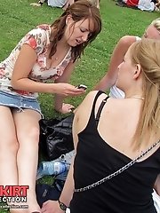 12 pictures - Girls upskirts, accidentally, at the exhibition