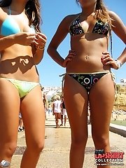 12 pictures - Hot girls in bikini panties on cam