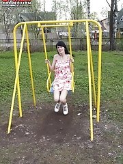 12 pictures - Extreme public upskirt