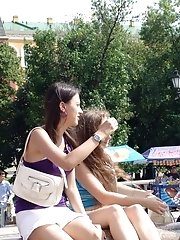 12 pictures - Picture set showing fun accidental upskirt