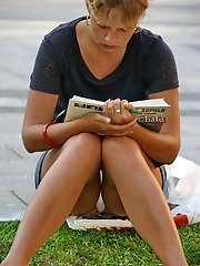 8 pictures - lesbian voyeur upskirt pics gallery
