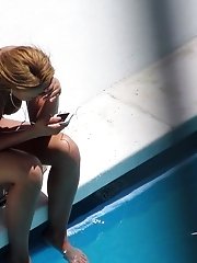 12 pictures - Bikini chicks bare off hot bodies