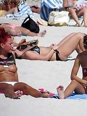 12 pictures - Bikini fems also naked on the beach
