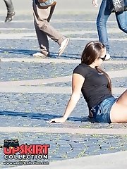 12 pictures - Mini skirt up skirt sexy pictures