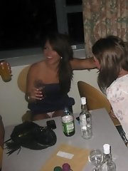 12 pictures - Chicks don't notice amateur upskirt hunter