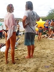 12 pictures - Staying behind the bikini females