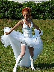 9 pictures - Photos of Amazing Bride