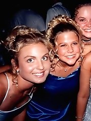 10 pictures - Downblouse Shots upskirt pictures
