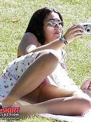 12 pictures - Gorgeous upskirt girl in a park