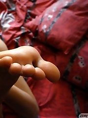 8 pictures - "Alissa Foxy Old World Buttons"