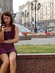 12 pictures - Upskirt girls filmed on spy cam