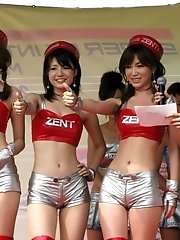 12 pictures - Cameltoe upskirt gallery
