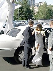 10 pictures - Naughty Brides upskirt photos