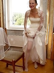 9 pictures - Gellery of Beautiful Bride Spreading